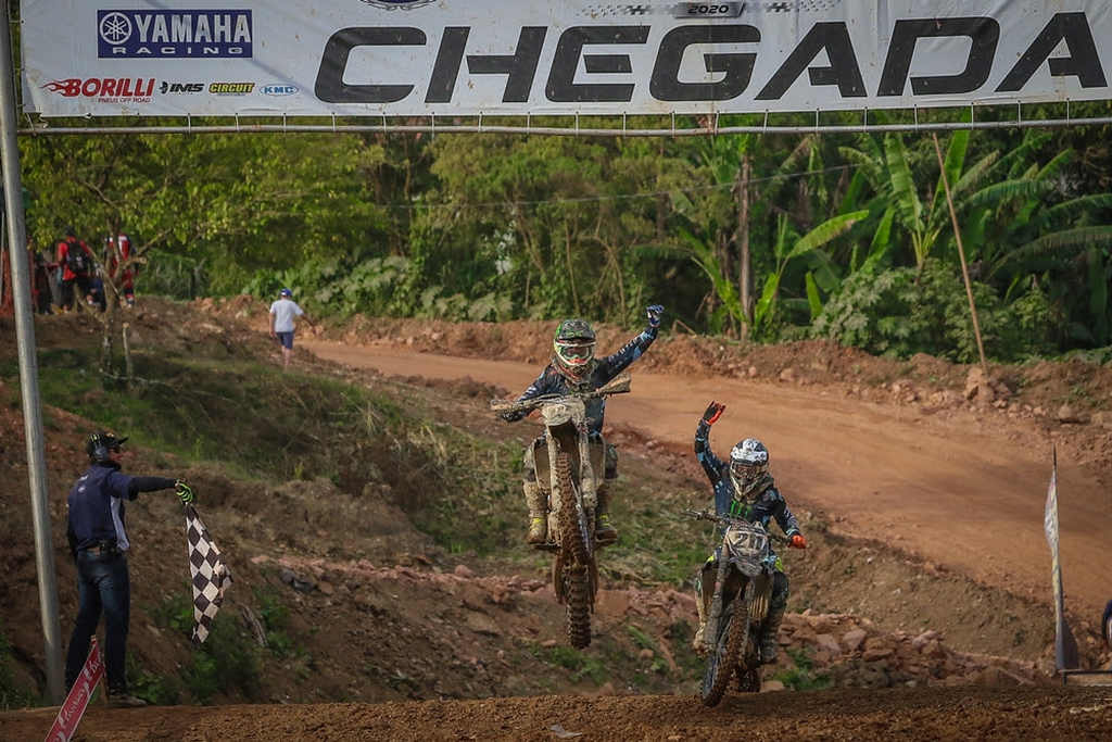 Anthony Rodriguez (MX1) e Fred Spagnol (MX2) vencem quinta etapa do  Brasileiro de Motocross