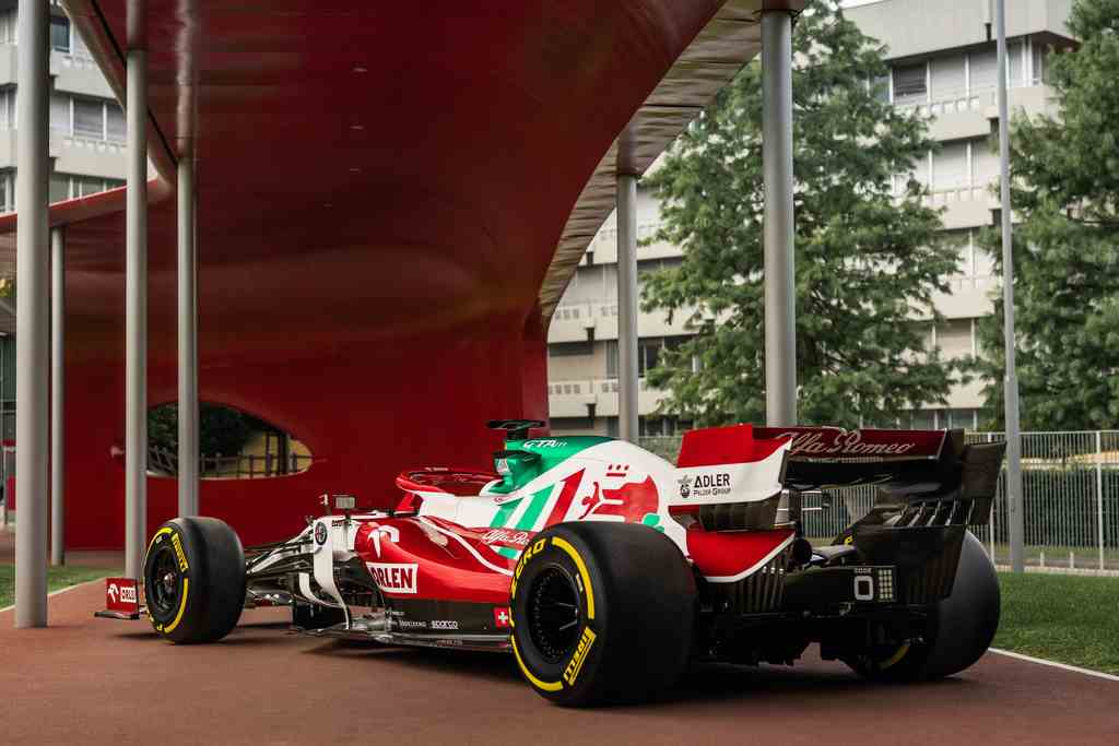 F1: Alfa Romeo é a última equipe a mostrar carro para 2022