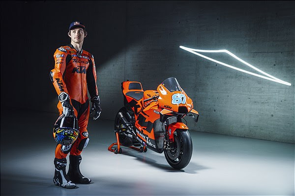 KTM mostra visual e máquina para a MotoGP 2023 - Racemotor