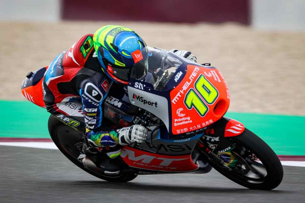 Diogo Moreira, o brasileiro no campeonato mundial de Moto3 em 2022