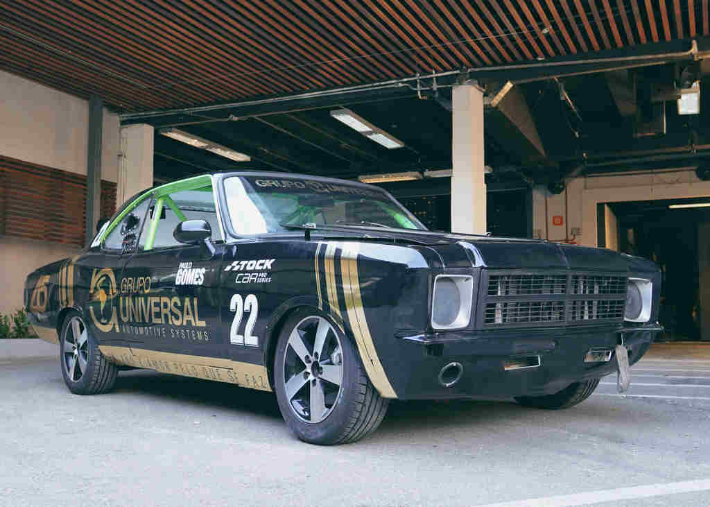 INCRÍVEL CORRIDA DE CARROS CLÁSSICOS EM INTERLAGOS 