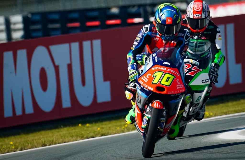 Diogo Moreira, o brasileiro no campeonato mundial de Moto3 em 2022