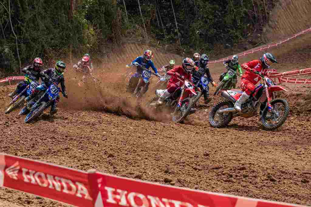 Equipe Honda Racing vence principais corridas da sexta etapa do Brasileiro  de Motocross