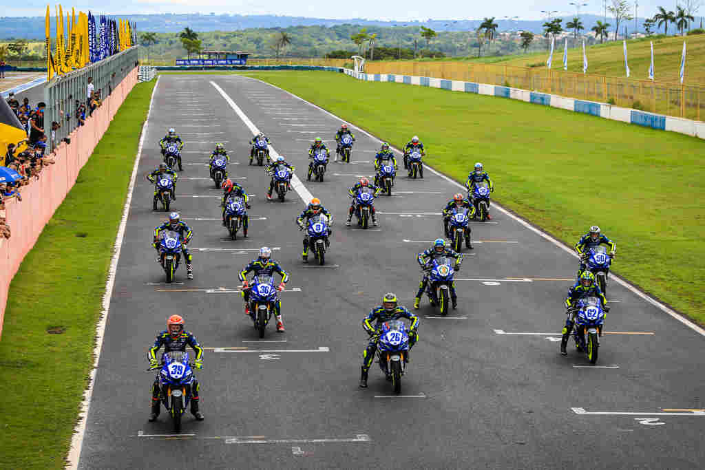 Moto 1000 GP – Pilotos de cinco países no pódio em Interlagos