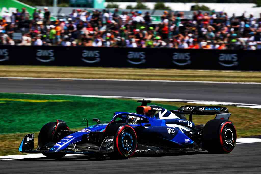 Domínio de Verstappen e show da Williams na sexta da F-1 em Silverstone