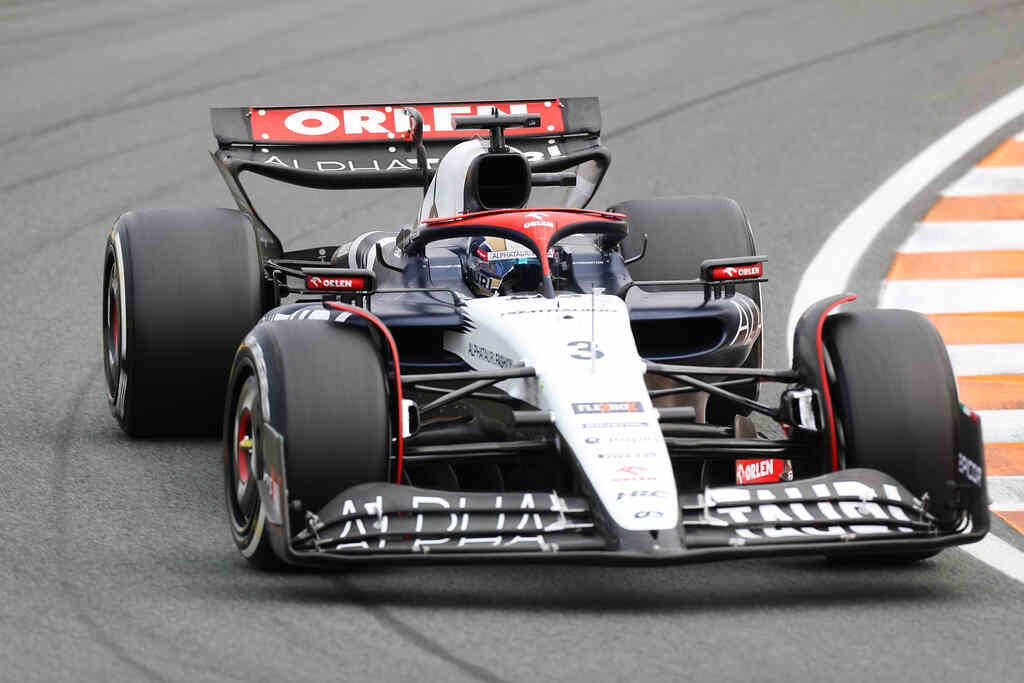 AlphaTauri mantém Tsunoda e Ricciardo na F-1 2024