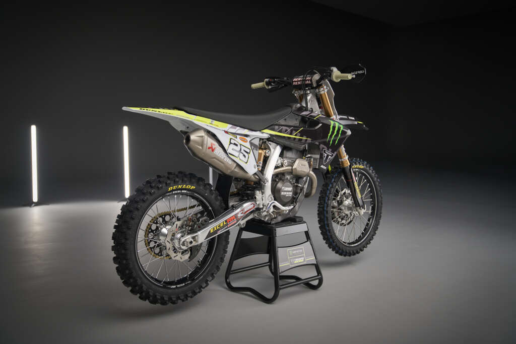 Triumph mostra em detalhes máquina para o motocross MX2
