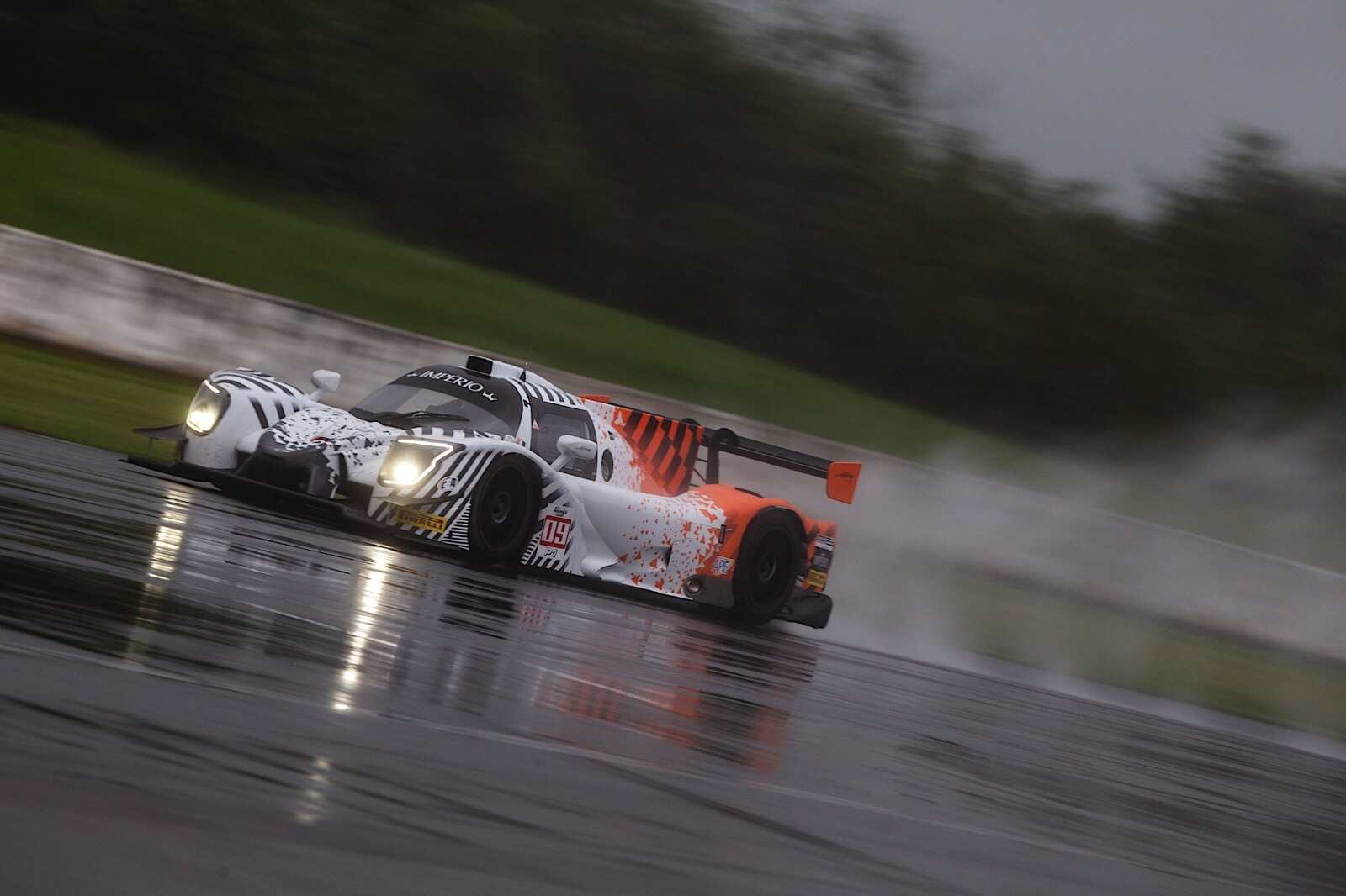 Ligier de Xandinho e Marcos Gomes vence na volta do Endurance Brasil ao Velopark