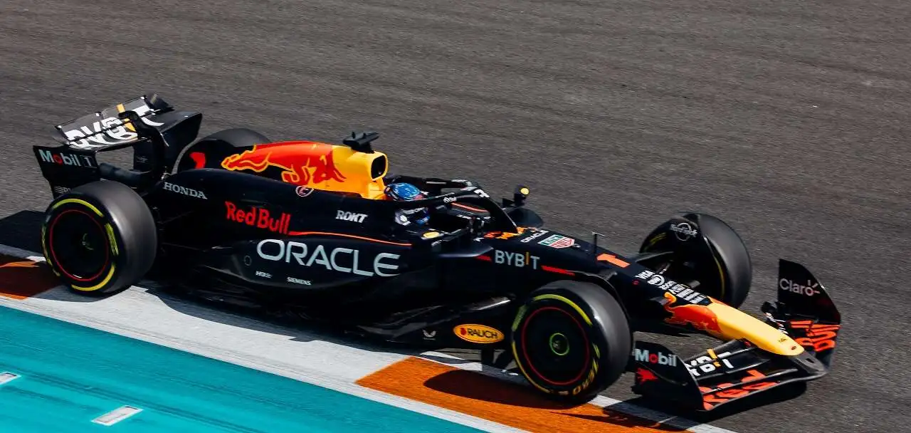 Sábado de Max Verstappen na F-1 em Miami. Leclerc duas vezes segundo